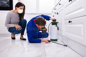 Best Commercial Pest Control  in Woodhaven, MI